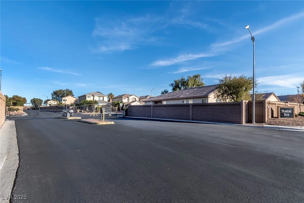 6430 Jackrabbit Run, Las Vegas, NV 89122
