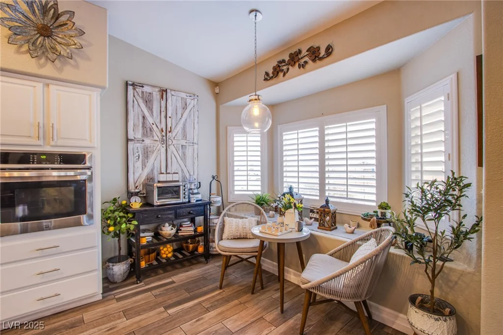 3882 Genoa, Las Vegas, NV 89141