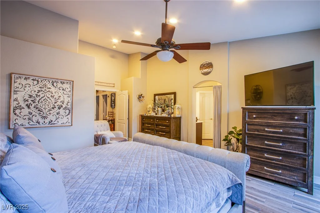 3882 Genoa, Las Vegas, NV 89141
