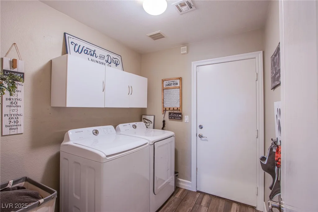 3882 Genoa, Las Vegas, NV 89141