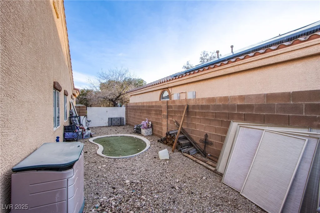 3882 Genoa, Las Vegas, NV 89141