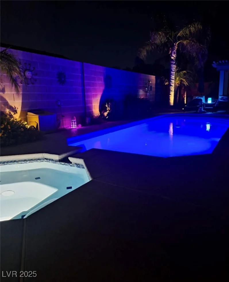 3882 Genoa, Las Vegas, NV 89141
