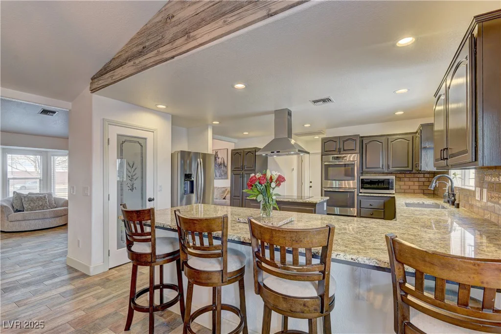 6917 Leon, Las Vegas, NV 89131
