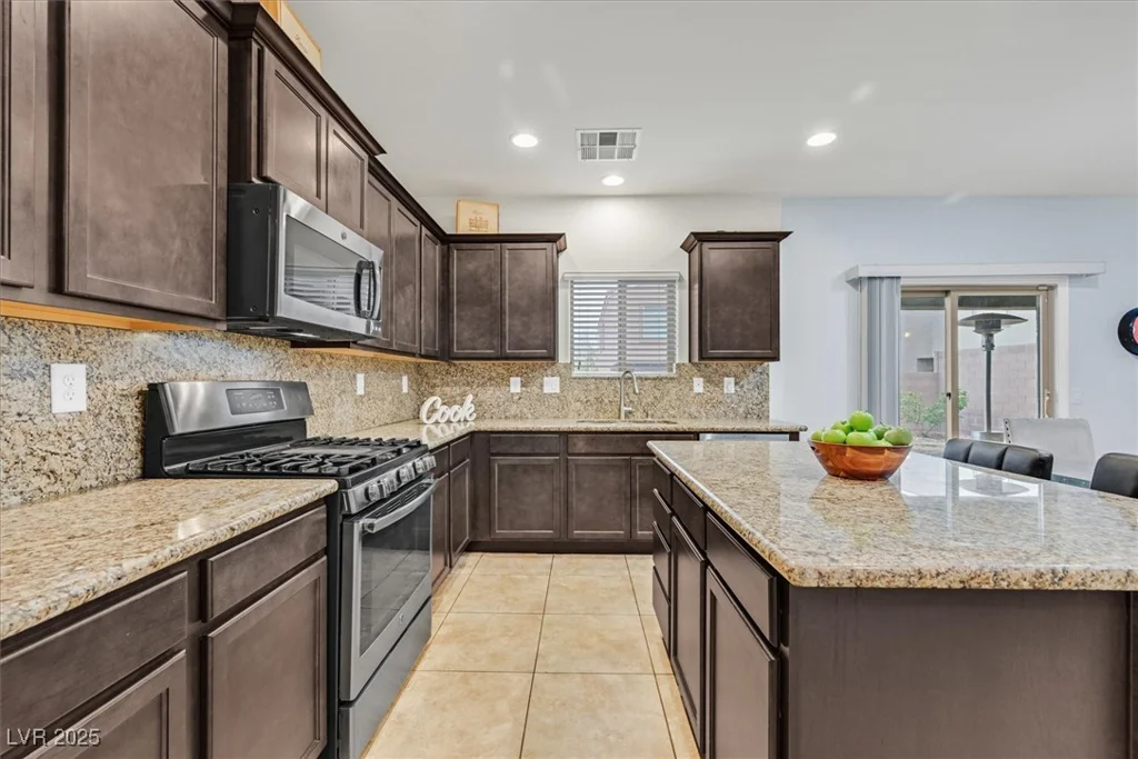 376 Shanon Springs, Henderson, NV 89014
