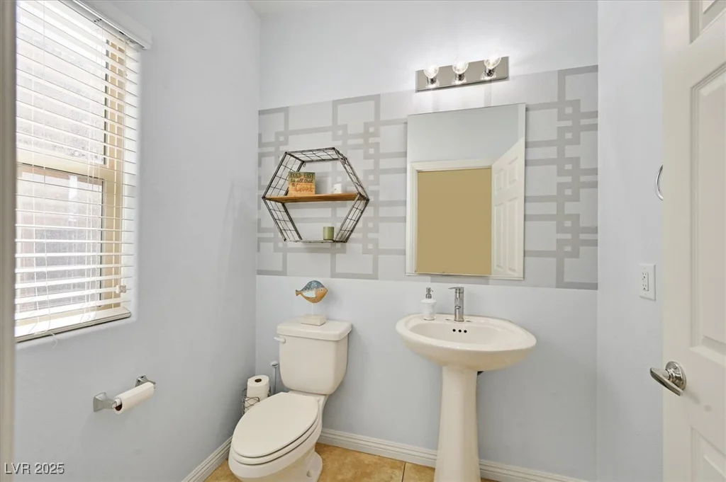 376 Shanon Springs, Henderson, NV 89014