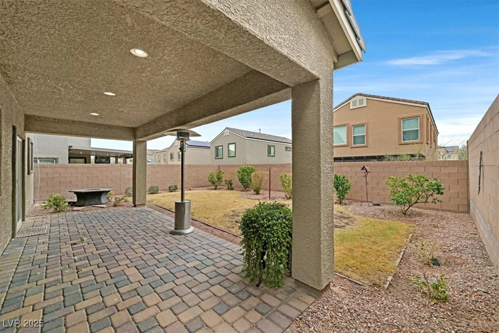 376 Shanon Springs, Henderson, NV 89014