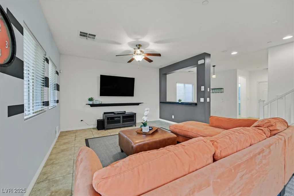 376 Shanon Springs, Henderson, NV 89014