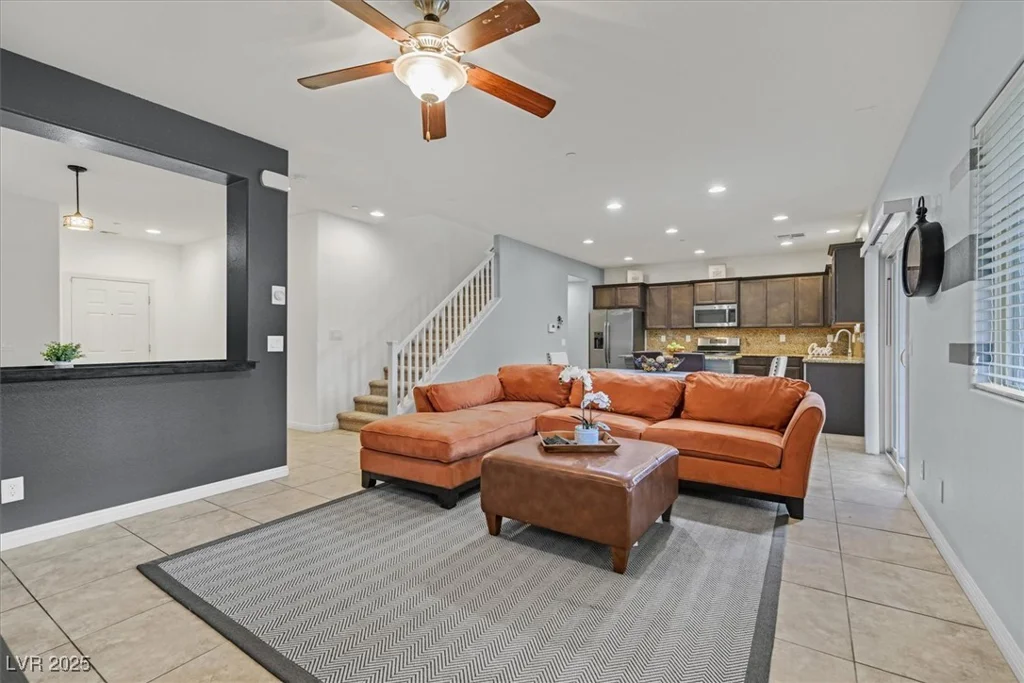 376 Shanon Springs, Henderson, NV 89014