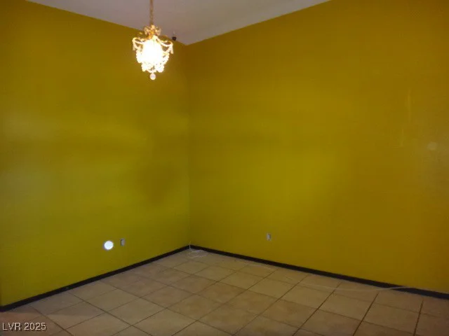1437 Blankenship, Las Vegas, NV 89106