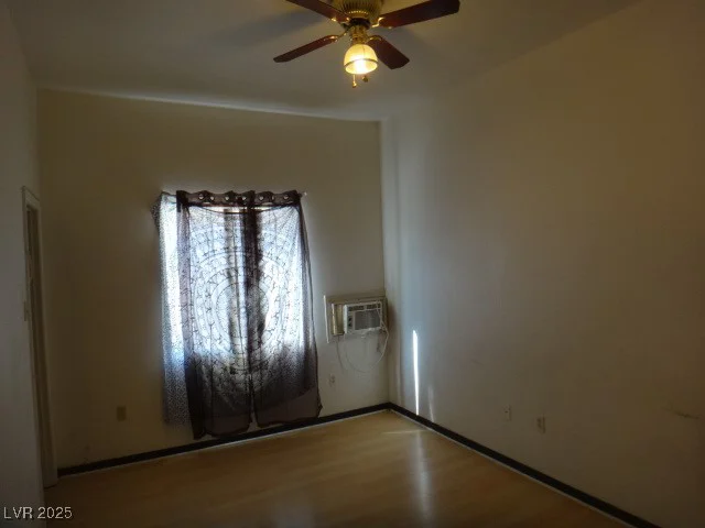 1437 Blankenship, Las Vegas, NV 89106