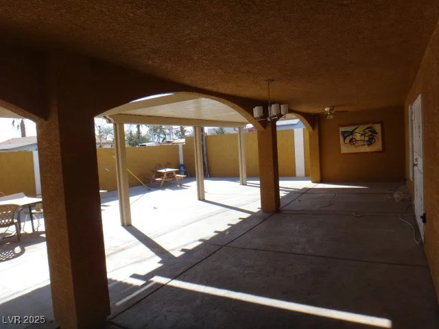 1437 Blankenship, Las Vegas, NV 89106