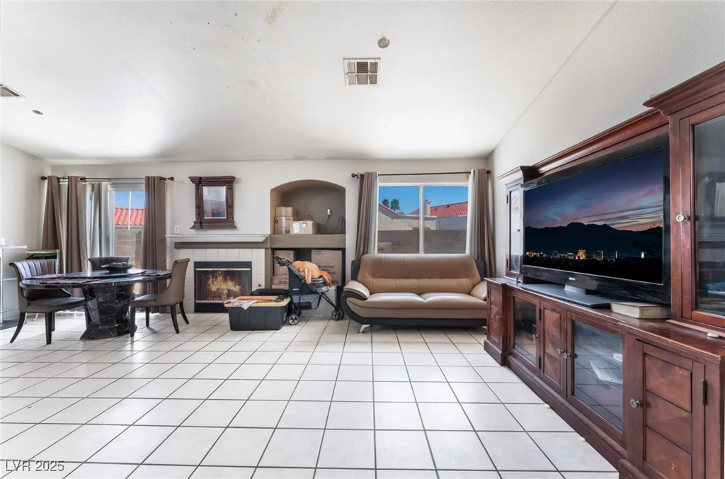 4142 Forestville, North Las Vegas, NV 89032