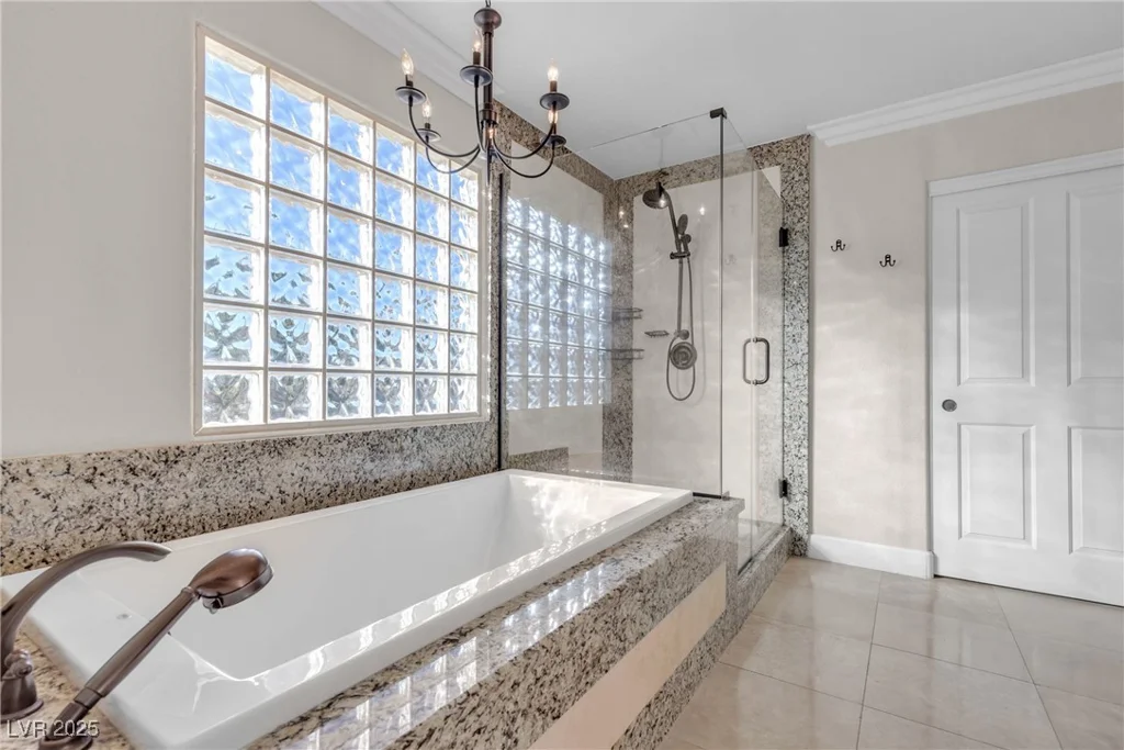 4933 Gate Fall, Las Vegas, NV 89149