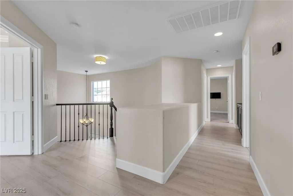 4933 Gate Fall, Las Vegas, NV 89149
