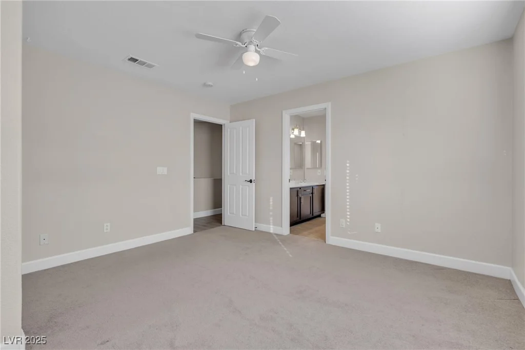 4933 Gate Fall, Las Vegas, NV 89149