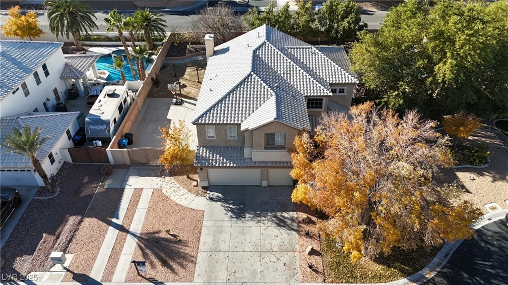 4933 Gate Fall, Las Vegas, NV 89149