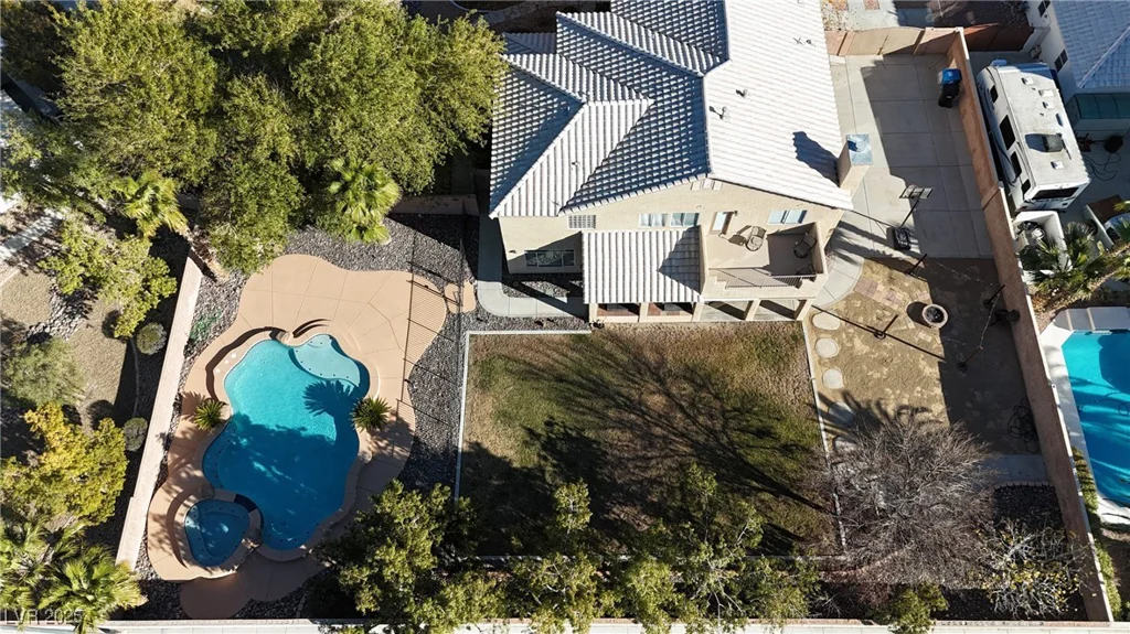 4933 Gate Fall, Las Vegas, NV 89149