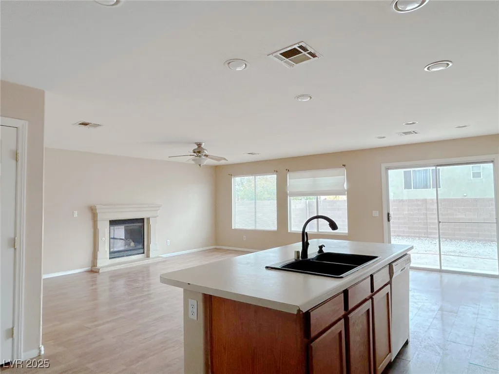 5236 El Prado Heights, North Las Vegas, NV 89081