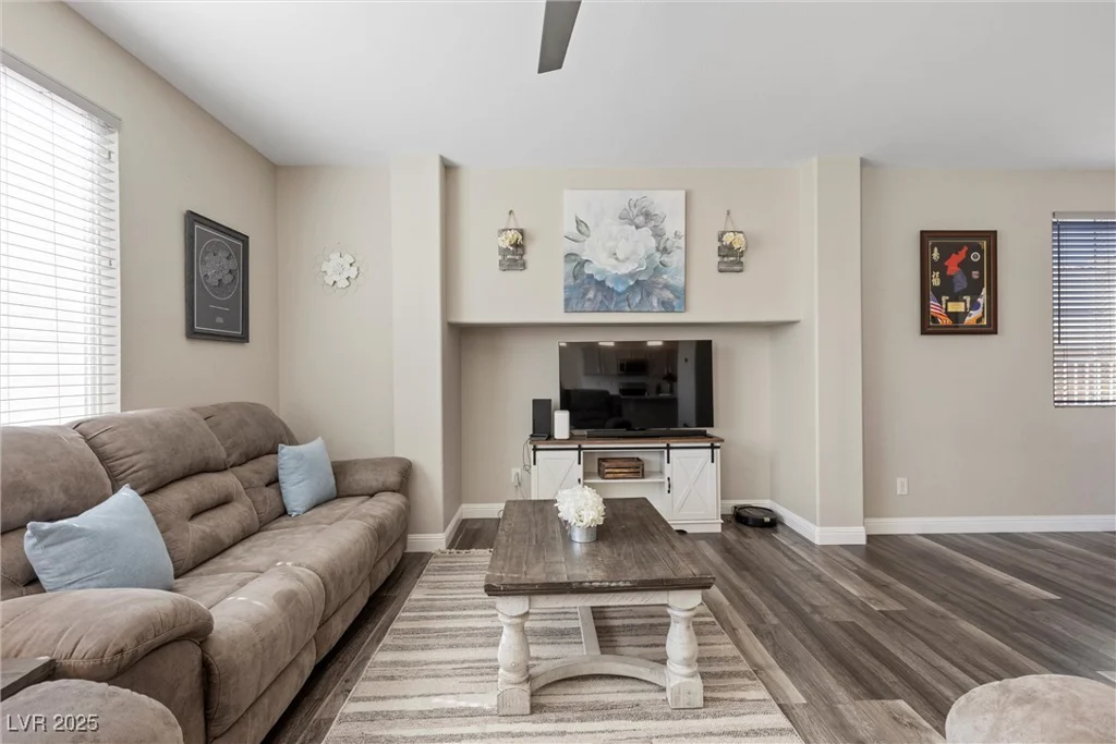 10655 Tray Mountain, Las Vegas, NV 89166
