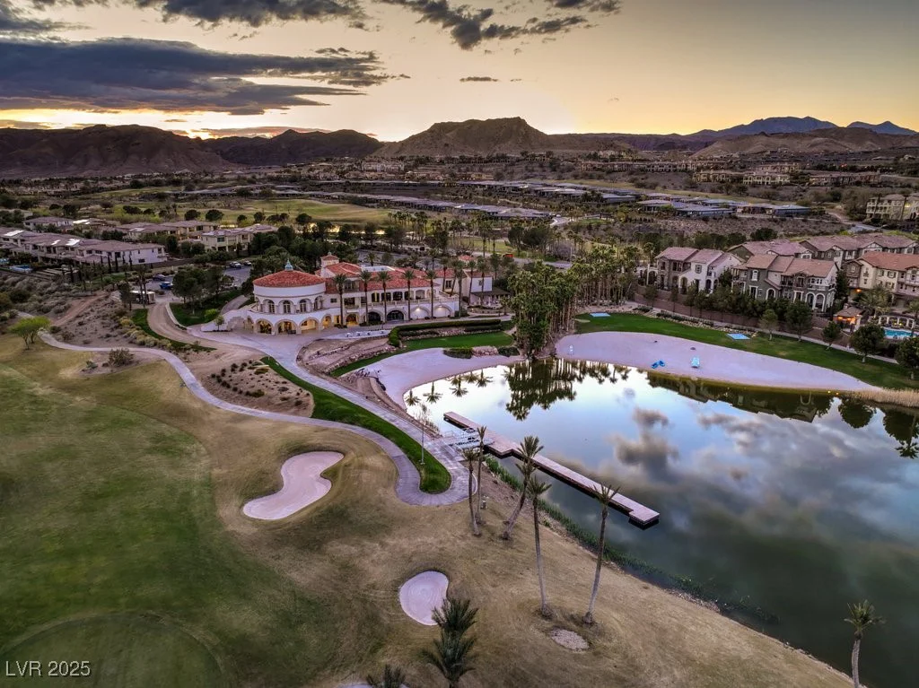64 Strada Principale, Henderson, NV 89011