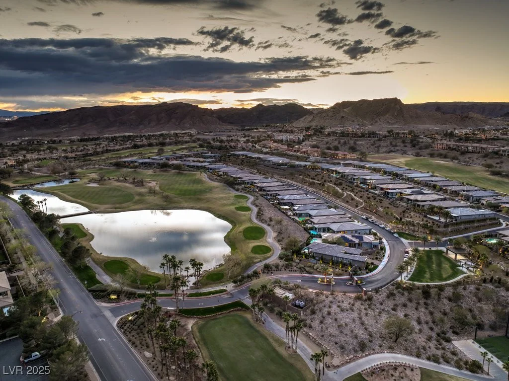 64 Strada Principale, Henderson, NV 89011