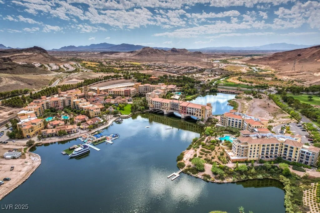 64 Strada Principale, Henderson, NV 89011