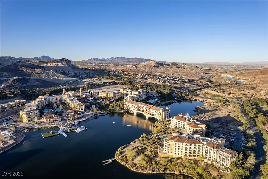 64 Strada Principale, Henderson, NV 89011