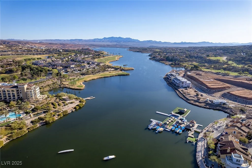 64 Strada Principale, Henderson, NV 89011