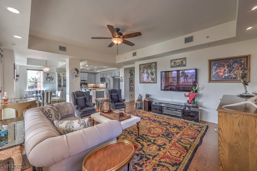 64 Strada Principale, Henderson, NV 89011