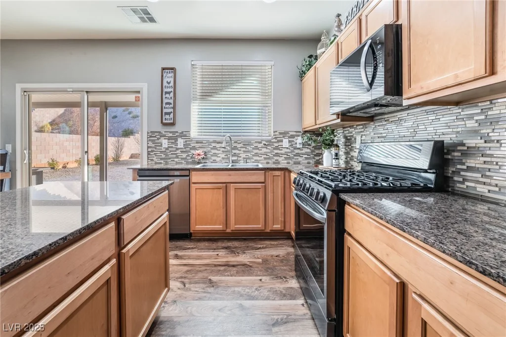 589 Via Medici, Henderson, NV 89011