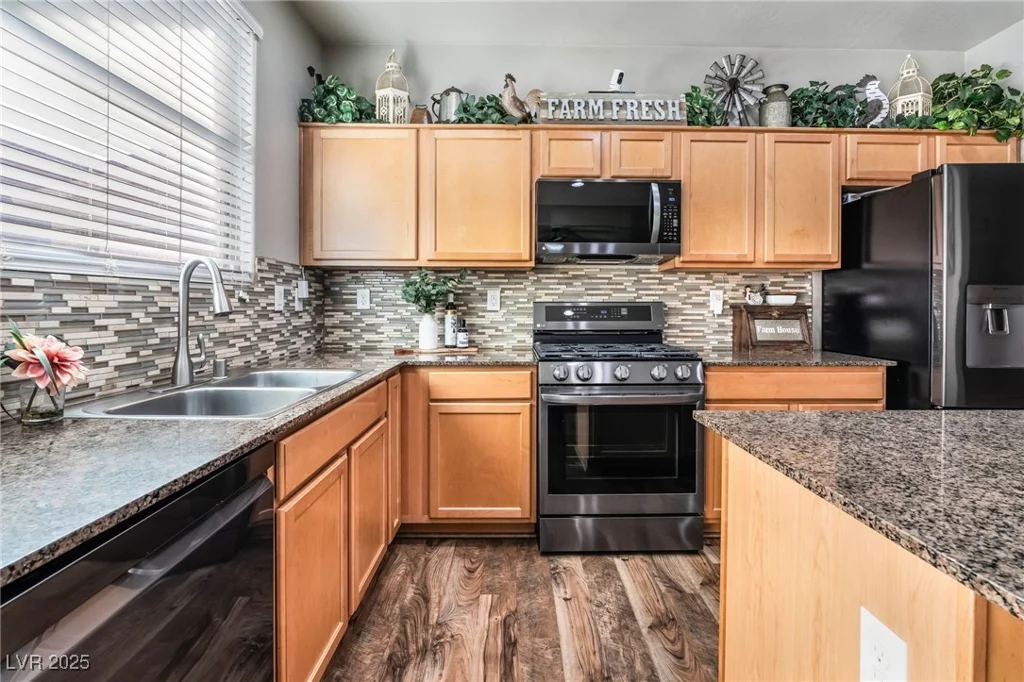 589 Via Medici, Henderson, NV 89011