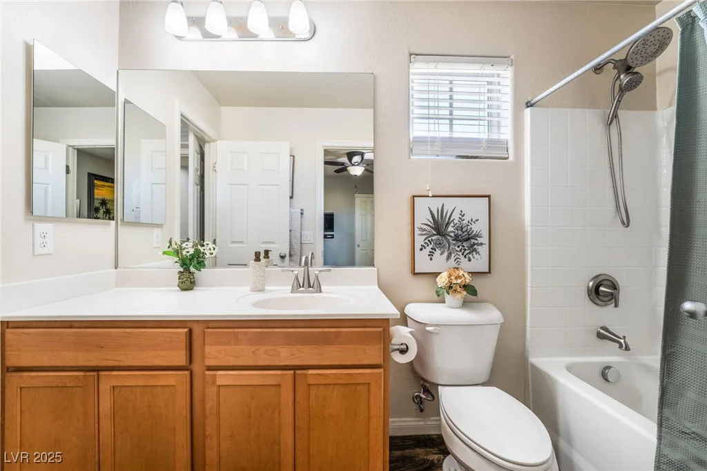589 Via Medici, Henderson, NV 89011