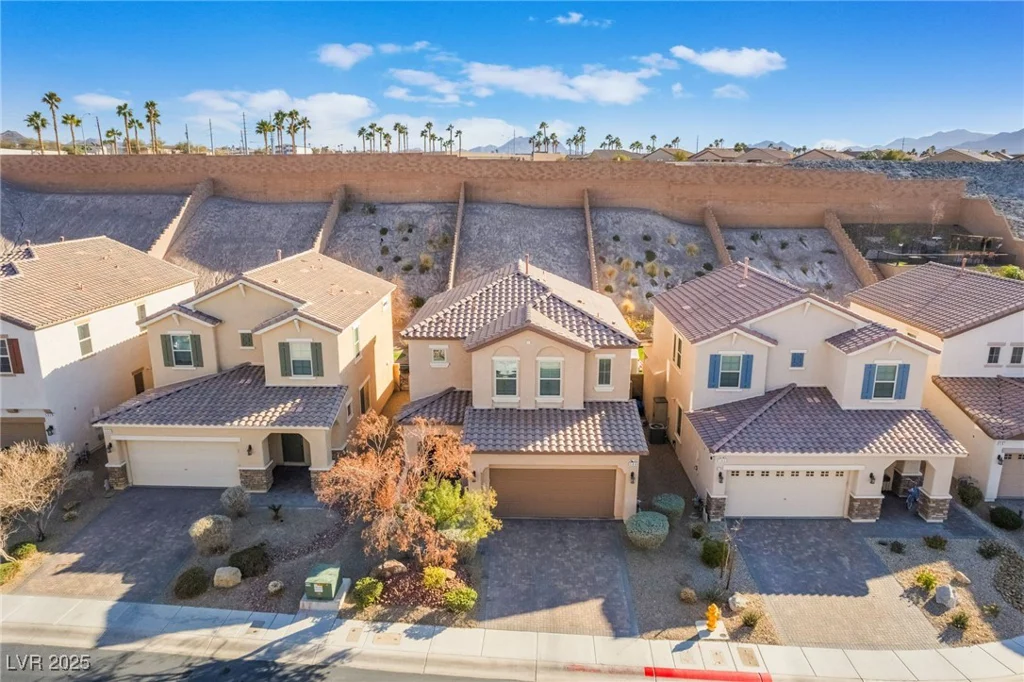 589 Via Medici, Henderson, NV 89011