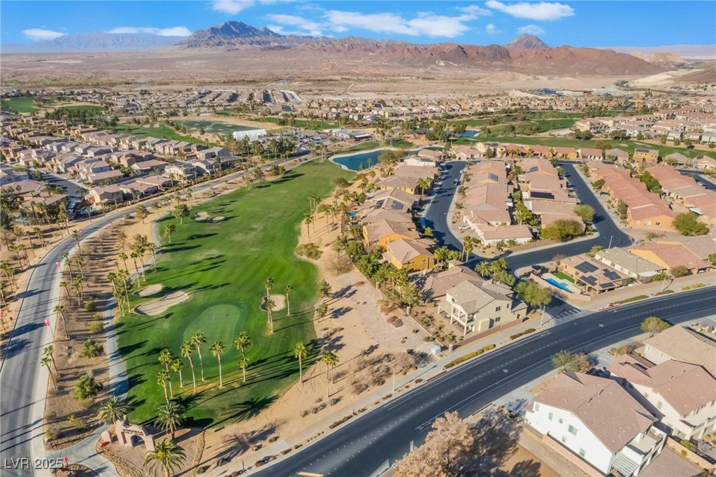 589 Via Medici, Henderson, NV 89011
