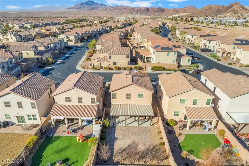 589 Via Medici, Henderson, NV 89011