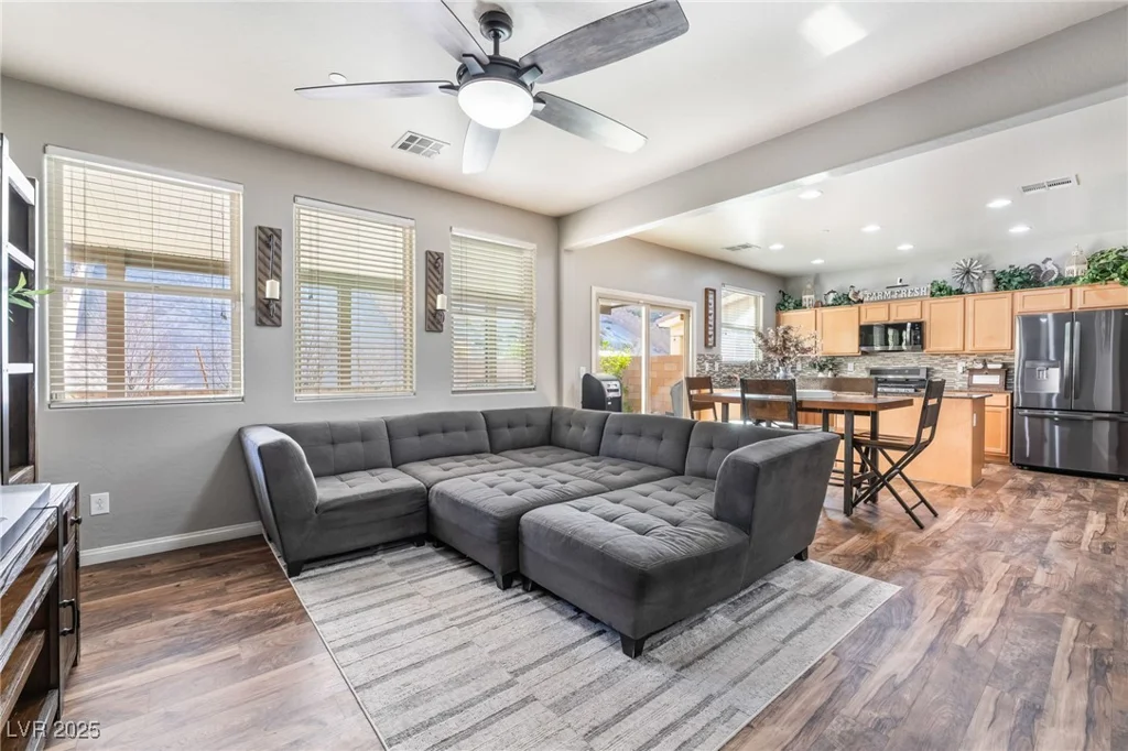 589 Via Medici, Henderson, NV 89011