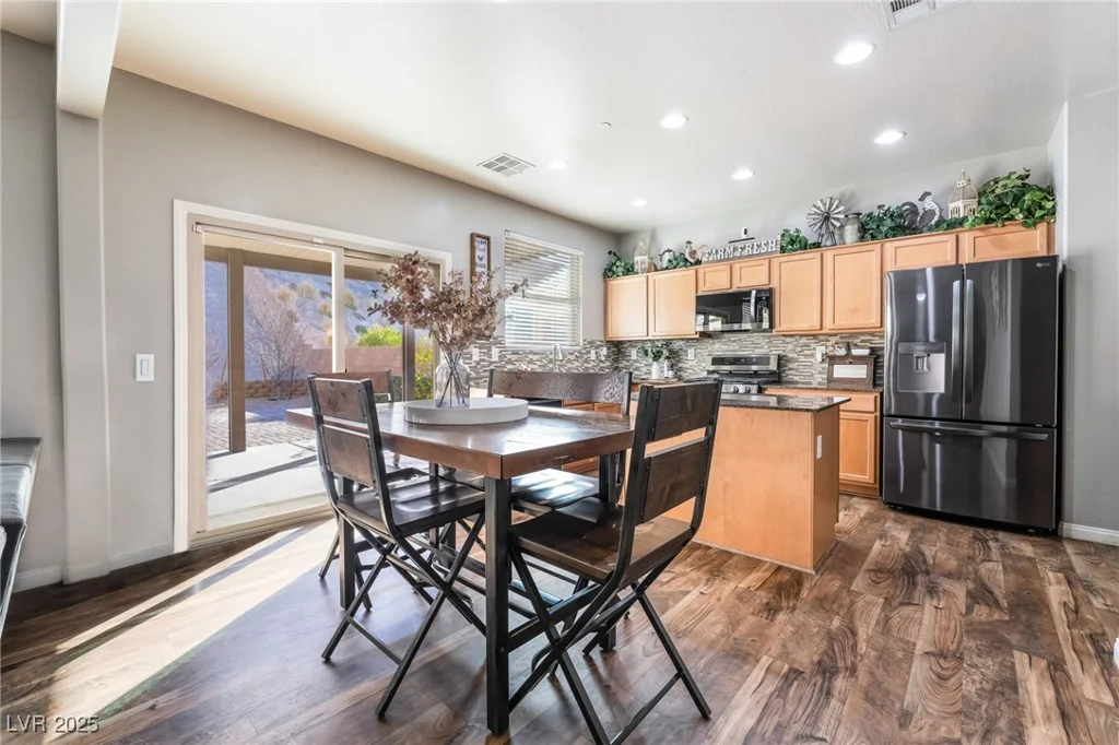 589 Via Medici, Henderson, NV 89011