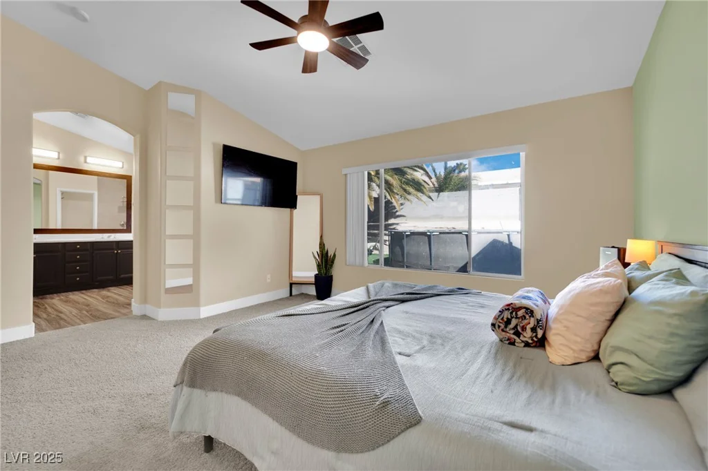 1914 Night Shadow, North Las Vegas, NV 89031