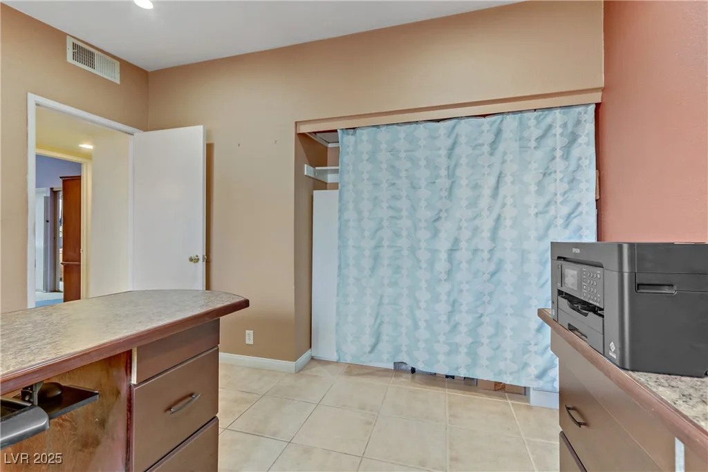5109 Sugarfoot, Las Vegas, NV 89107