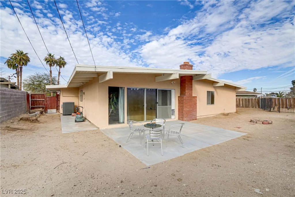 5109 Sugarfoot, Las Vegas, NV 89107