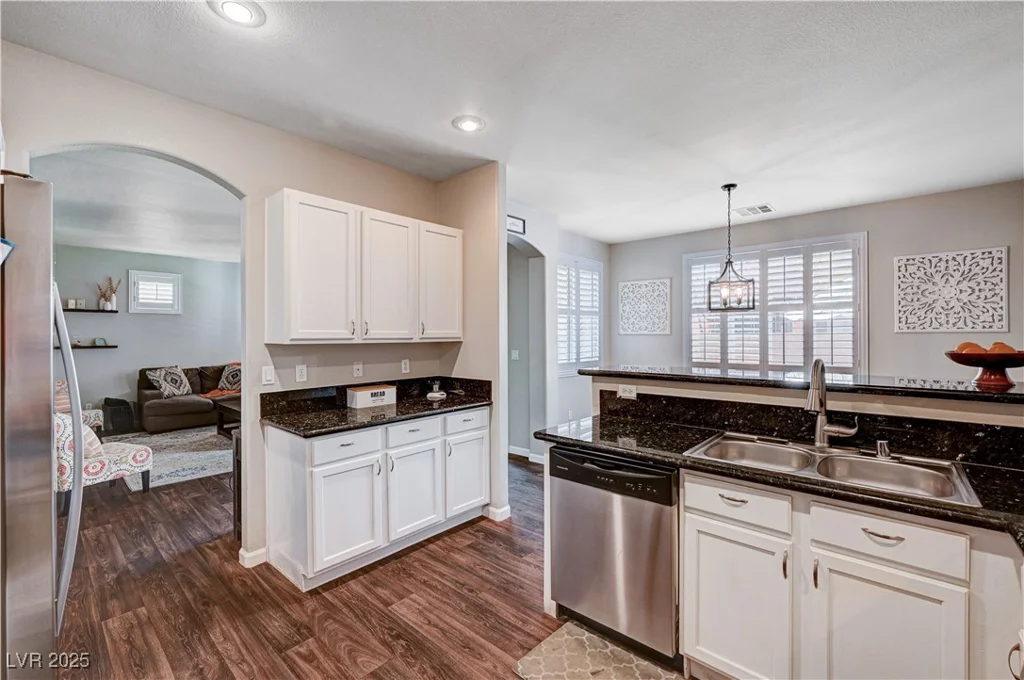 5453 Brass Hills, Las Vegas, NV 89122