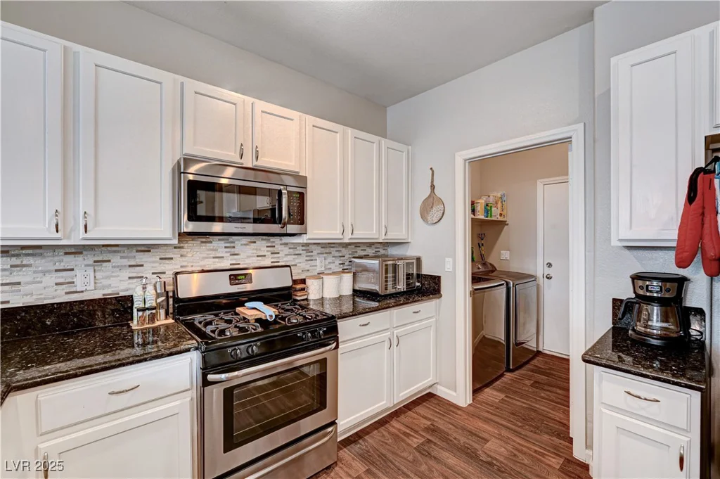 5453 Brass Hills, Las Vegas, NV 89122