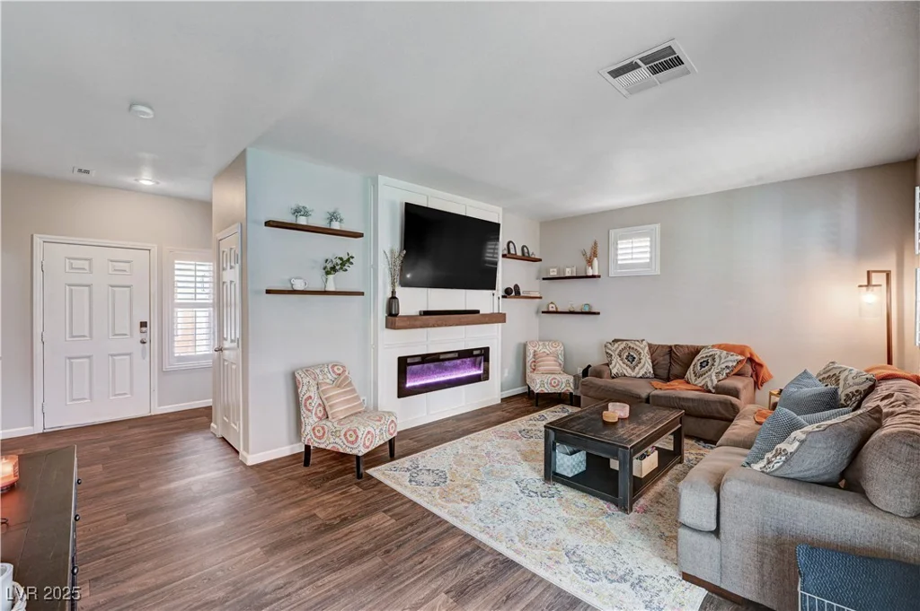 5453 Brass Hills, Las Vegas, NV 89122