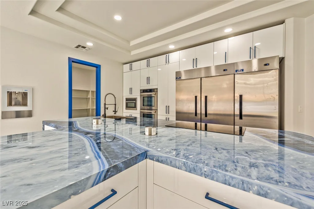 8625 Scarsdale, Las Vegas, NV 89117
