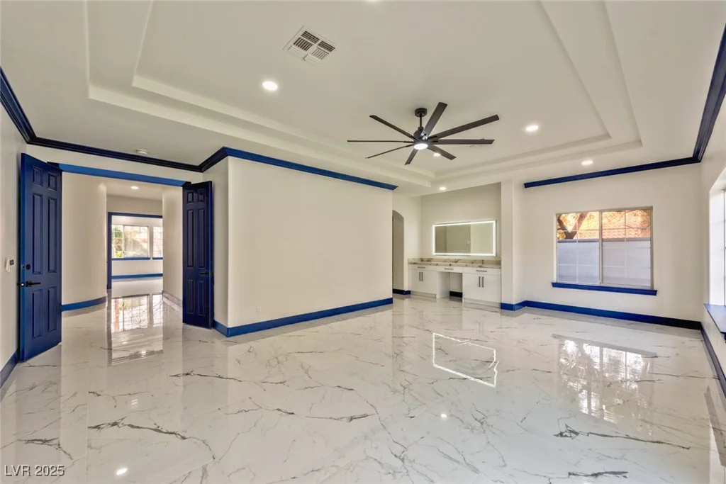 8625 Scarsdale, Las Vegas, NV 89117