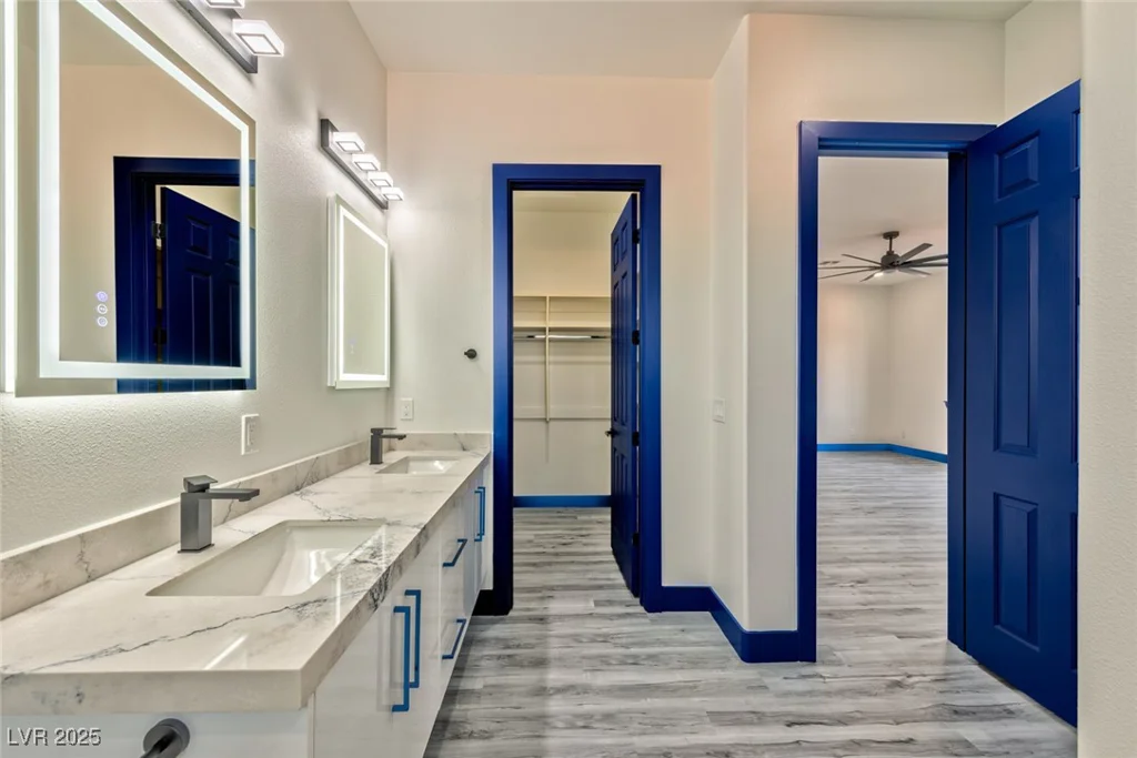 8625 Scarsdale, Las Vegas, NV 89117
