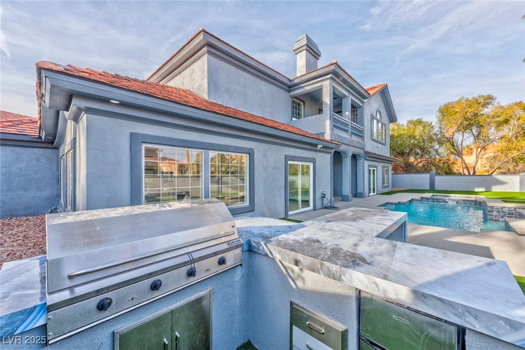 8625 Scarsdale, Las Vegas, NV 89117