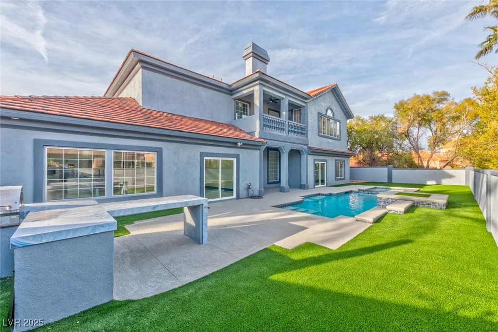 8625 Scarsdale, Las Vegas, NV 89117