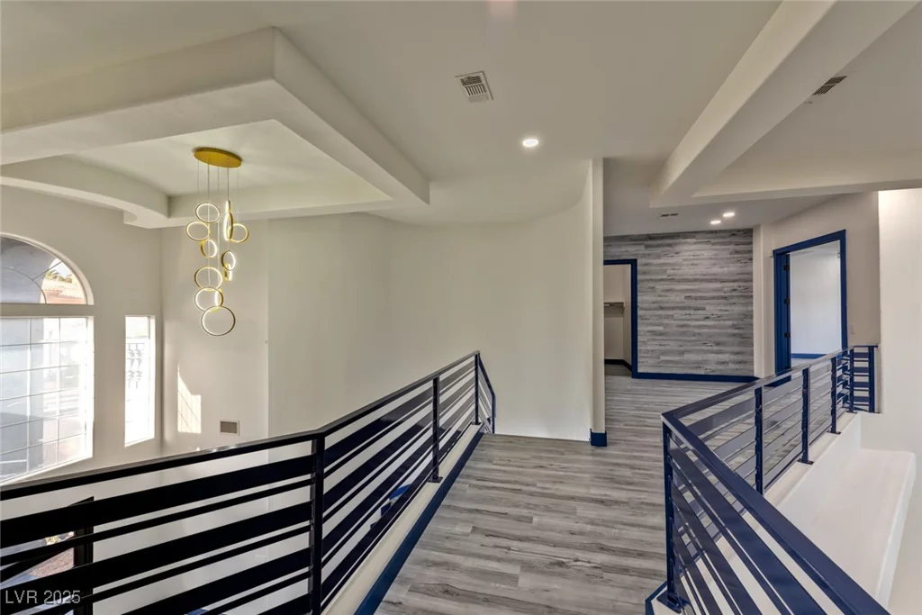 8625 Scarsdale, Las Vegas, NV 89117