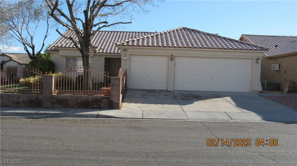 3805 Vidalia, North Las Vegas, NV 89031